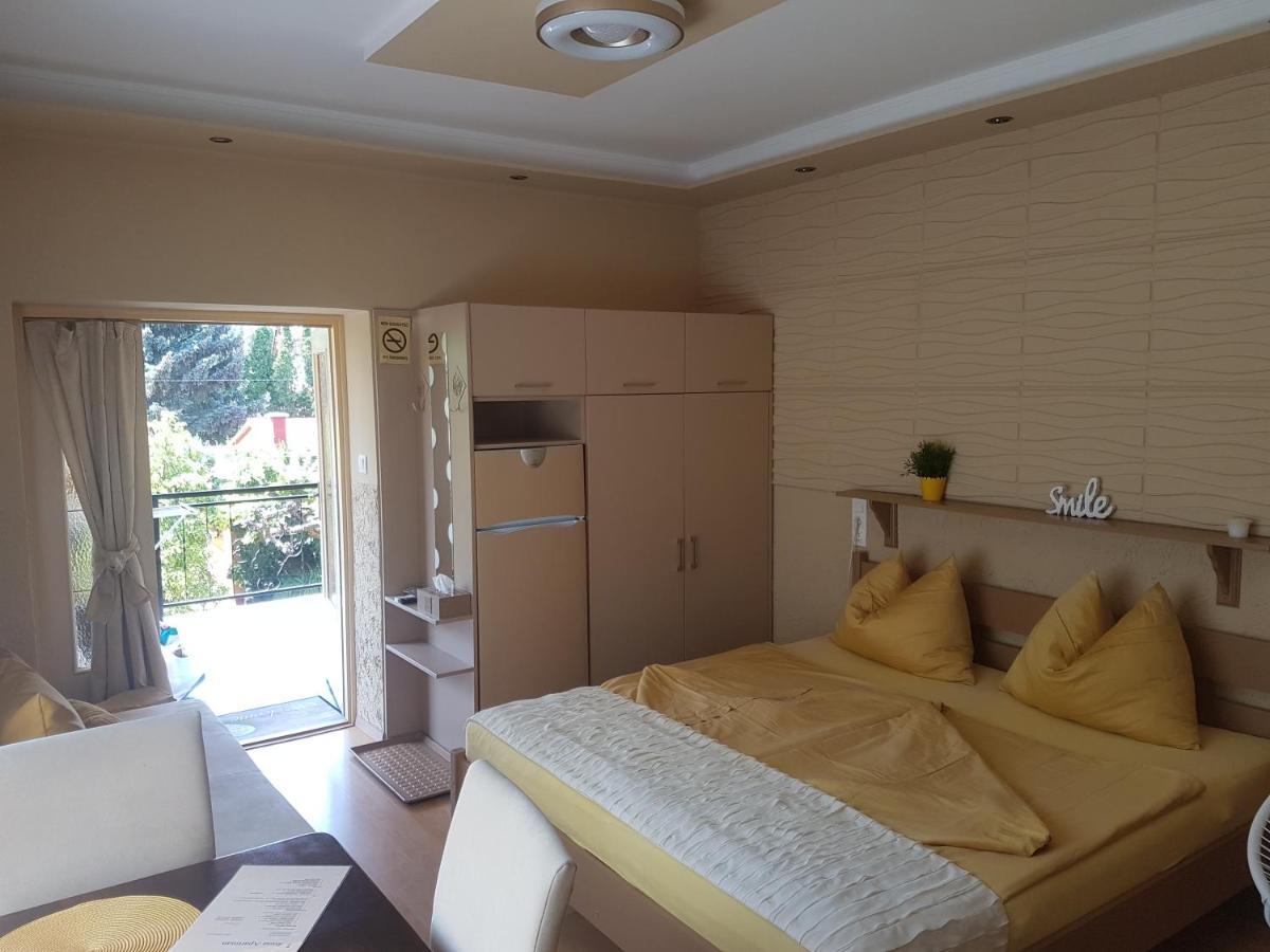 Rózsa Apartman Alsóörs Kültér fotó