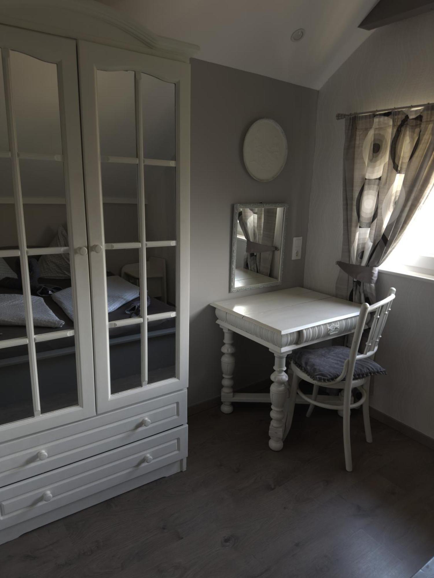 Rózsa Apartman Alsóörs Szoba fotó